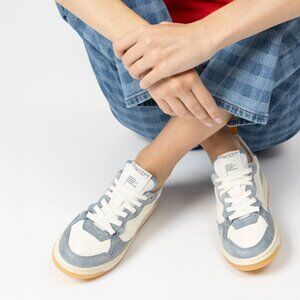 Phoenix Playoff F24 in Ice Blue Multi | Oncept | Sz 7.5 US